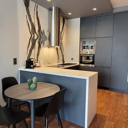 公寓 Modern With Views - Location