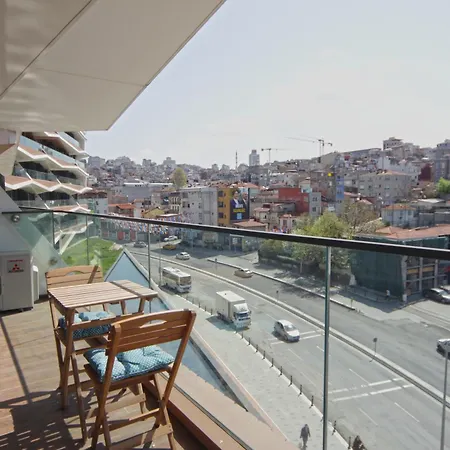 Modern With Views - Location 公寓